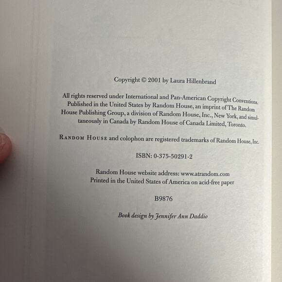 Seabiscuit: An American Legend [Hardcover] Hillenbrand, Laura - Picture 9 of 9